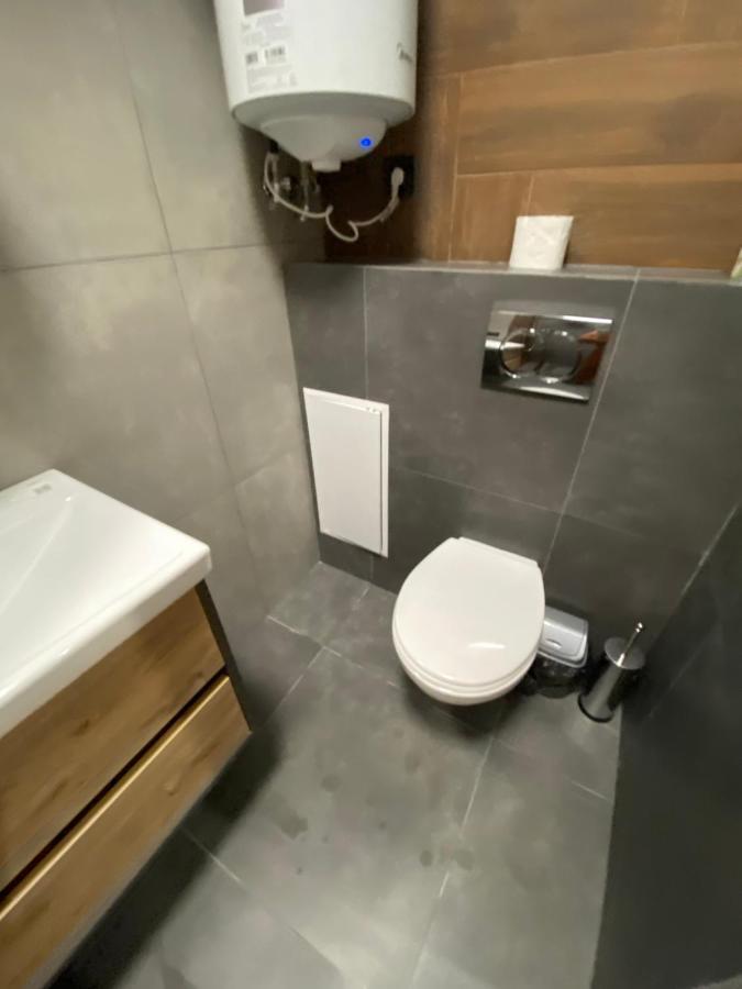 Віп Студія По Вулиці Крехівській 6 Біля Візового Центру На Джерельній Liov Exterior foto